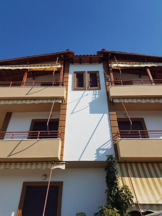 Vila Toskaj Vlore Bagian luar foto
